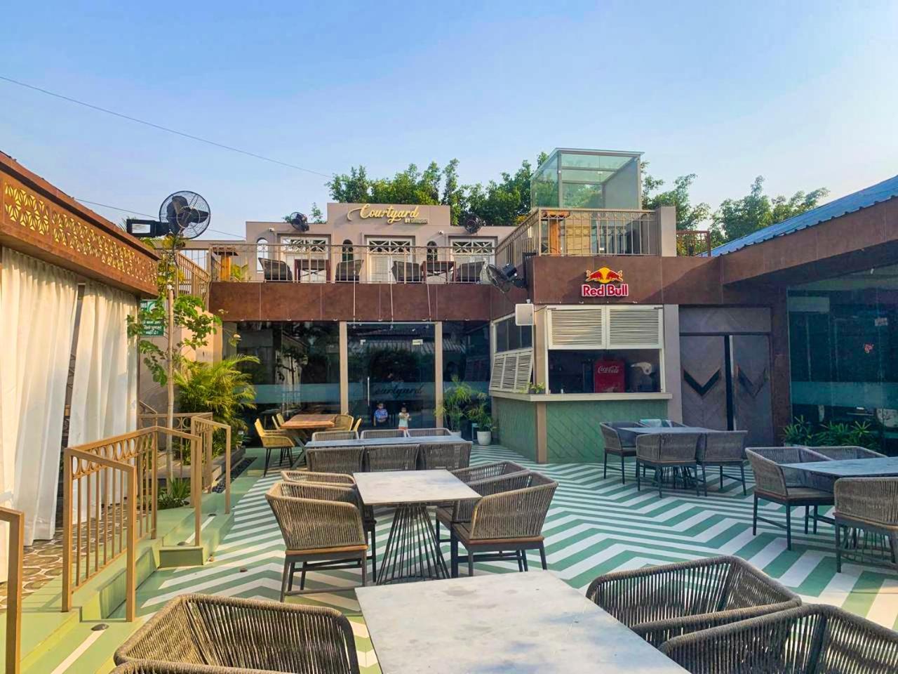 Pink Villa Boutique Hotel มีรัท ภายนอก รูปภาพ