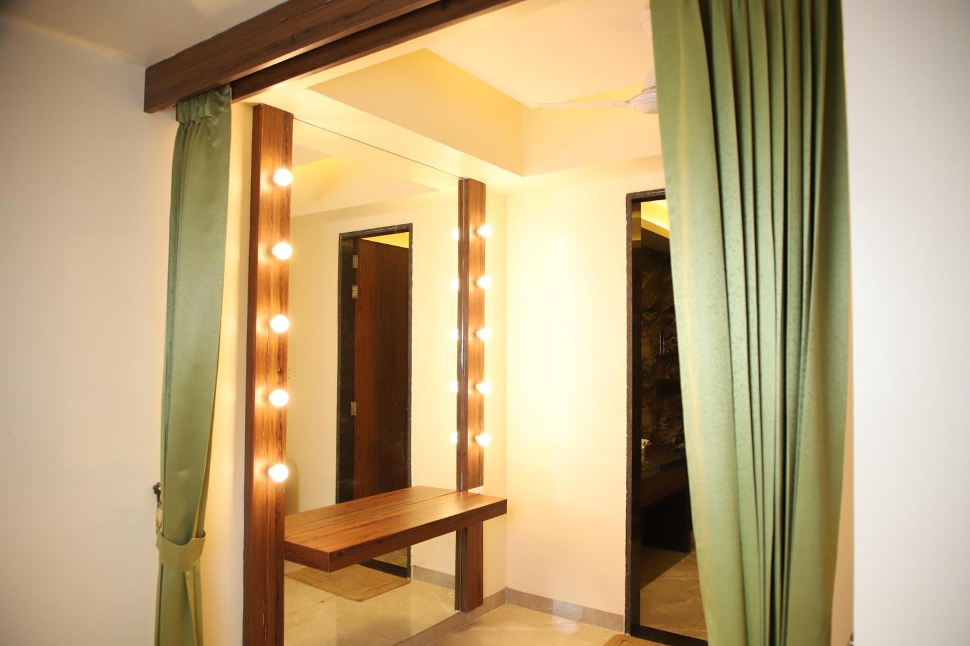 Pink Villa Boutique Hotel มีรัท ภายนอก รูปภาพ