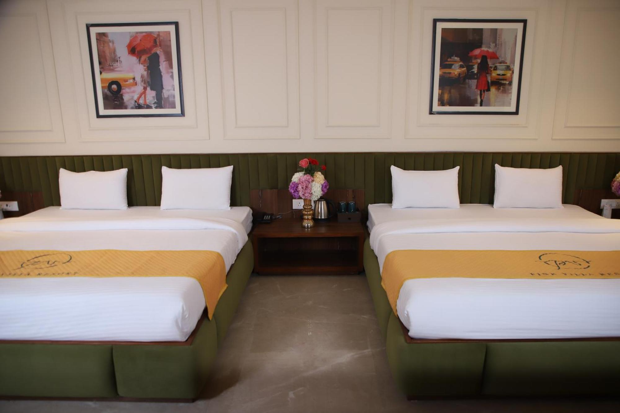 Pink Villa Boutique Hotel มีรัท ภายนอก รูปภาพ