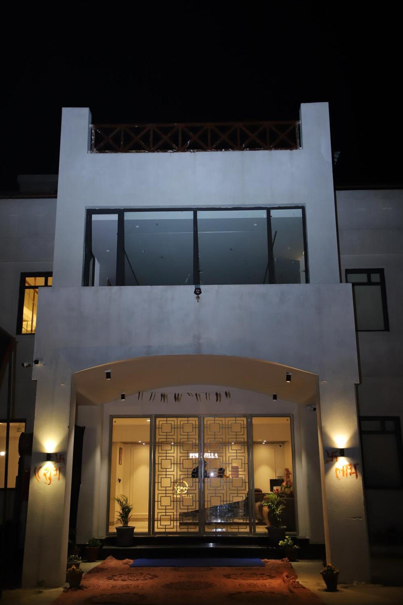 Pink Villa Boutique Hotel มีรัท ภายนอก รูปภาพ